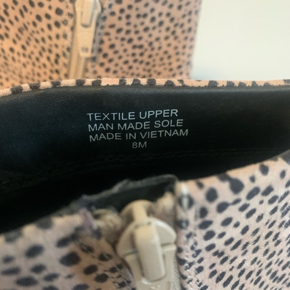 LOFT Leopard Print Beige-Black Ankle Booties sized 8 zipper animal tan‎ brown - Picture 8 of 12